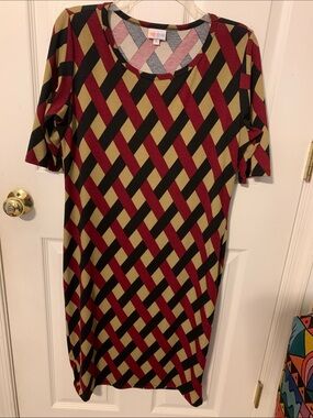 LuLaRoe LLR Julia Trellis pattern midi shift dress